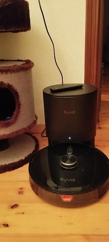 Yeni kimidir.Qutusu var modeli yazılıb qutunun uzerinde.Başi cixan