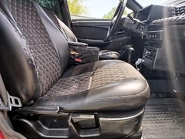 chevrolet satis merkezi: VAZ 2109 hatchback – 5 qapı, qırmızı rəng. Texniki xüsusiyyətlər: - — 2