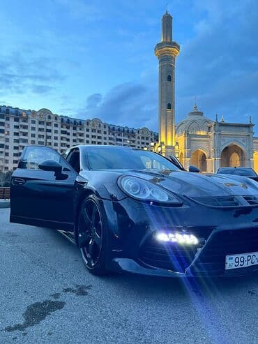 Porsche Panamera Turbo S: 4.8 l | 2020 il 100000 km Sedan