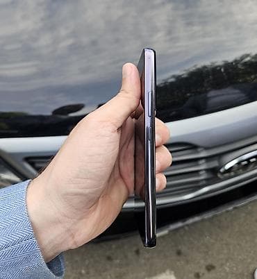 samsung es: Samsung Galaxy S22, 128 GB, rəng - Qara, Simsiz şarj — 3