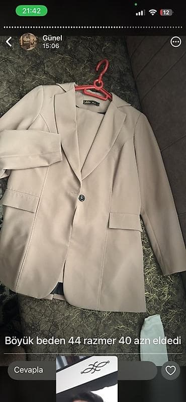 Bej rəngli qadın blezeri - Bədən: 44 razmer (böyük bədən) - Düz kəsim