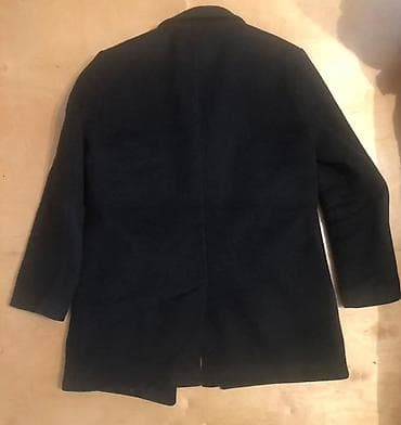 Qara klassik palto - Rəng: Qara - Kəsim: Dizdən yuxarı, düz siluet — 2