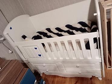 tek kravat islenmis: Oğlan və qız üçün, Beşik — 1