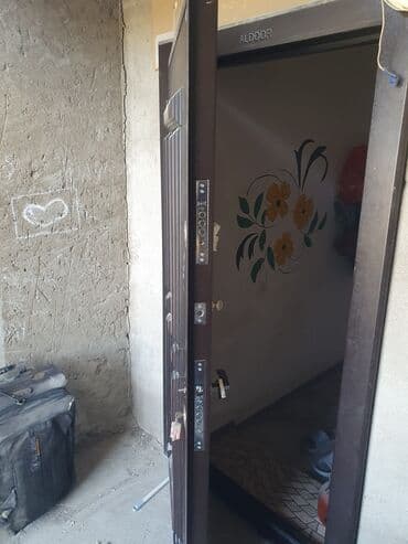 islenmis qapi pencere: Təcili satılır — 7
