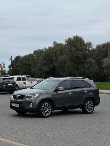 s class güzgüləri: Kia Sorento: 2 l | 2012 il Krossover — 3