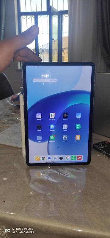 iphone 14 pro max 512: Qizil zemaneti var cox guclu plansetdi elave qorucuyucu var qelemi var — 1
