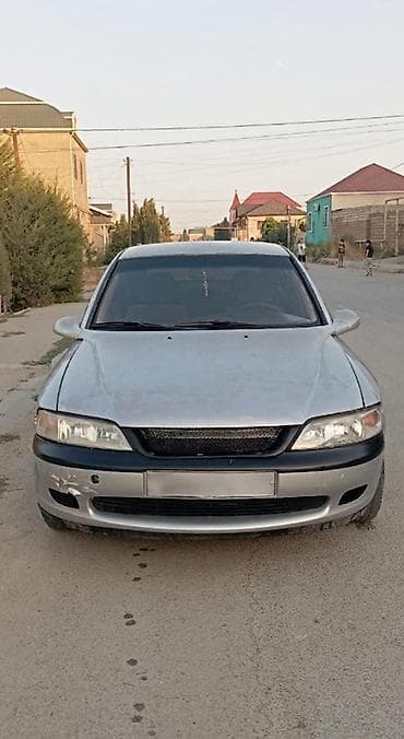 Opel Vectra: 2 l | 1997 il 360000 km Sedan lalafo.az -da Opel Vectra: 2 l | 1997 il 360000 km Sedan