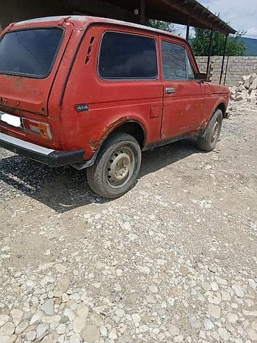 jinyu tekerleri: VAZ (LADA) 4x4 Niva: 1.6 l | 1989 il Ofrouder/SUV — 2