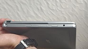 Acer: Acer Aspire Switch 10 – 2‑si‑1 planşet/noutbuk Xüsusiyyətlər: - 10.1 — 6