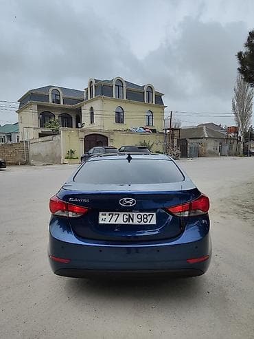 uaz satisi: Hyundai Elantra: 1.8 l | 2015 il Sedan — 8