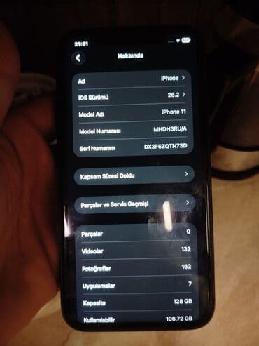 iphone 7 ekran: IPhone 11, Qara, Face ID — 7