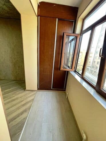 ucuz ev elanlari: Bakı, 3 otaqlı, Köhnə tikili, 80 kv. m — 10