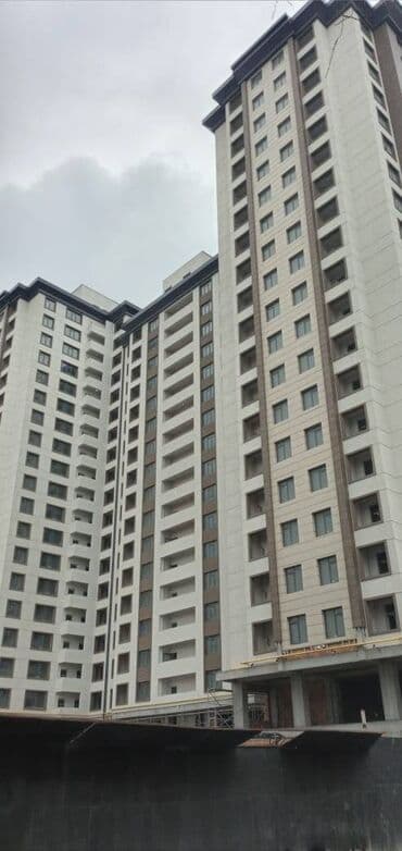 xırdalanda yeni tikili bina evləri: 3 otaqlı, Yeni tikili, 120 kv. m — 1