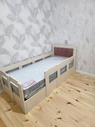 mebel penal: Oğlan və qız üçün, Çarpayı, Bazasız, Matras ilə, Siyirməsiz — 1