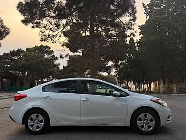 araba motoru: Kia forte səliqəli sürülüb mator karopkada heç bir problem yoxdur — 9