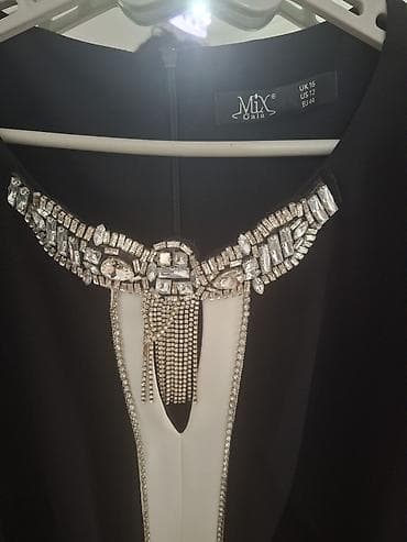 Qadın geyimləri: Ziyafət donu, Maksi, XL — 4