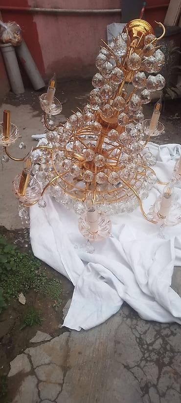 Çılçıraq, 10 və daha çox lampa, Metal