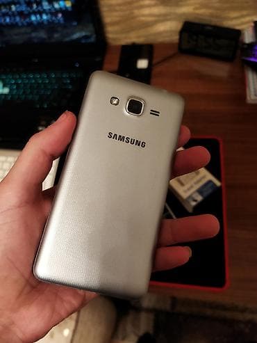 samsung j2 2018 ekran: Samsung J210, 8 GB, rəng - Gümüşü, İki sim kartlı — 4