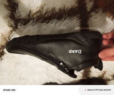 женские кеды сникерсы: Ayaqqabı dəri rəng qara ölçü 40 kenarında zamoku var təzədir — 2