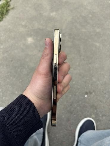 iphon 11 pro max: IPhone 13 Pro Max, 256 GB, Matte Gold — 2