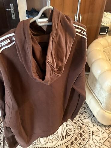 nıke: Nike idman dəsti – qəhvəyi rəng - 2 hissə: kapüşonlu svitşört və — 3