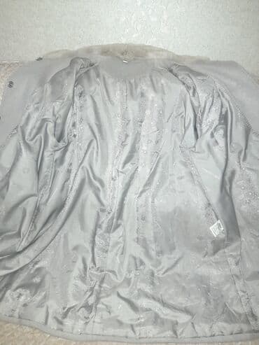 sumqayitda jaket: PALTO (böyük ölçü 48-50). -Qısa palto.( dizə qədər) -Az istifadə — 8