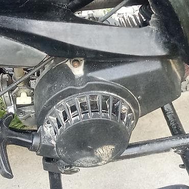 met: Mini ATV kross kvadrosikl - Rəng: qara, kompakt korpus - Mühərrik — 8