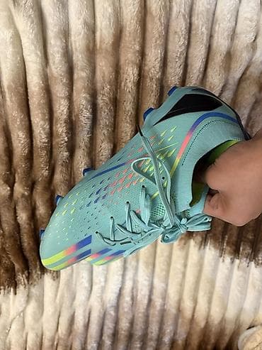 velosiped 29 saft: Butslar Adidas, Ölçü: 42, Yeni — 1
