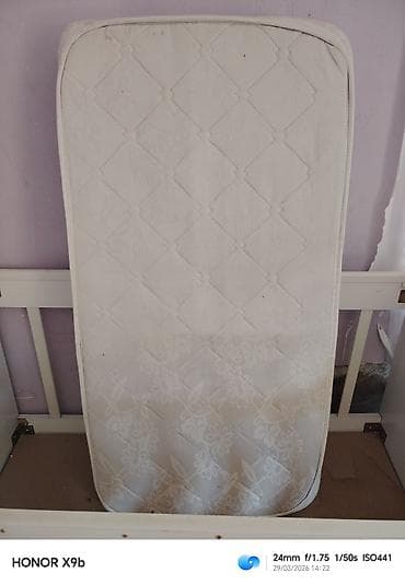 Körpələr üçün Süngər Döşək