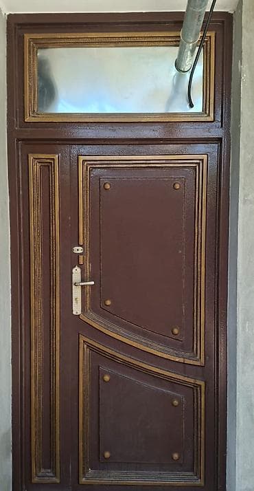 qapi bezekleri: Metall giriş qapısı - Material: qalın metal konstruksiya, möhkəm — 1