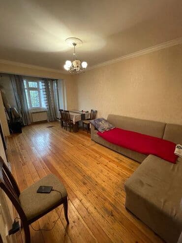 şuşa kirayə evlər: Nəsimi rayonu,Memar Əcəmi m/s 4-5 dəqiqə məsafədə 9 nomreli mektebin — 1