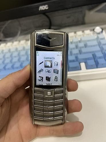Elektronika: Vertu rəng - Gümüşü, Düyməli — 9