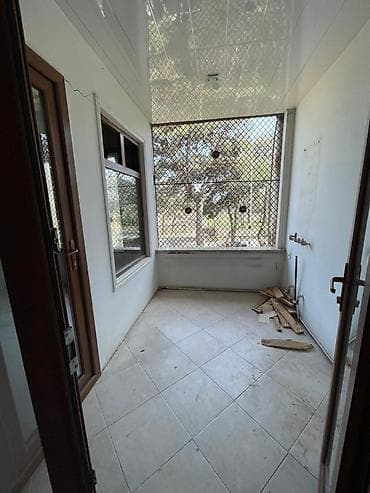 babek kiraye ev: Bakı, 3 otaqlı, Köhnə tikili, 110 kv. m — 2