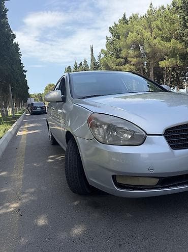 loreva reed diffuser: Hyundai Accent: 1.5 l | 2007 il Sedan — 4