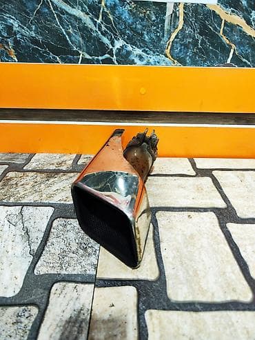 reno avtomobili: Məhsul: Arxa sağ stop işığı və avtomobil akkumulyatoru - Arxa stop — 8