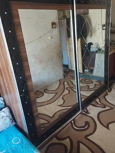 2 qapılı, Güzgülü, Qəhvəyi, Kupe, Düz dolab — 1