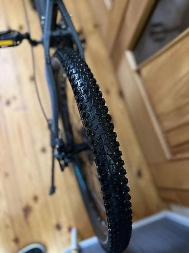 velosiled: Brend BMX Markasıdır.Cəmi 1 ay istifadə olunubdur təkərlərin hər ikisi — 7