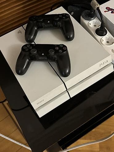 sony 6500: Sony PlayStation 4 (PS4) – White versiya Xüsusiyyətlər: - Rəng: ağ — 4