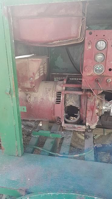 Səyyar dizel elektrik generatoru - Qoşqu üzərində daşınan, metal