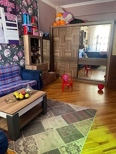 dəsti: Salam menzil kirayye verilir unvan masazir qesebesi 5 nomreli mektebe — 1