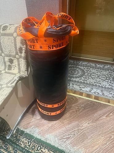 Boks kisələri: Boks üçün asılqan zərbə kisəsi - Material: süni dəri örtük, sıx — 1