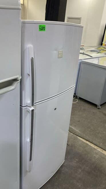 Блендеры: 2 двери Sharp Холодильник Продажа, цвет - Белый — 1