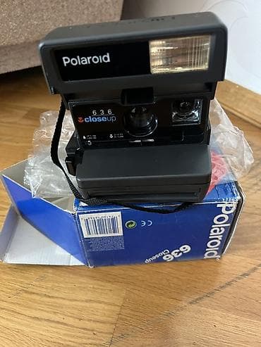 sogan ceken: Polaroid 636 Closeup instant kamera - Model: Polaroid 636 Closeup - — 1