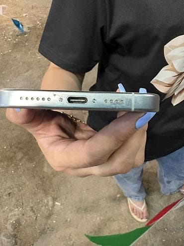 ipon: IPhone 16 Pro Max, 256 GB, Gümüşü — 4