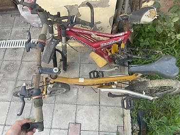 velosiped 20 lük: Salam ikisi 35azn,20lik velosipedin herseyi var yüngül xerckeri var — 7