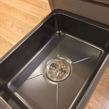 qab suşilka: Yeni Kvadrat Mətbəx çanağı, Paslanmaz polad, Pulsuz çatdırılma — 9