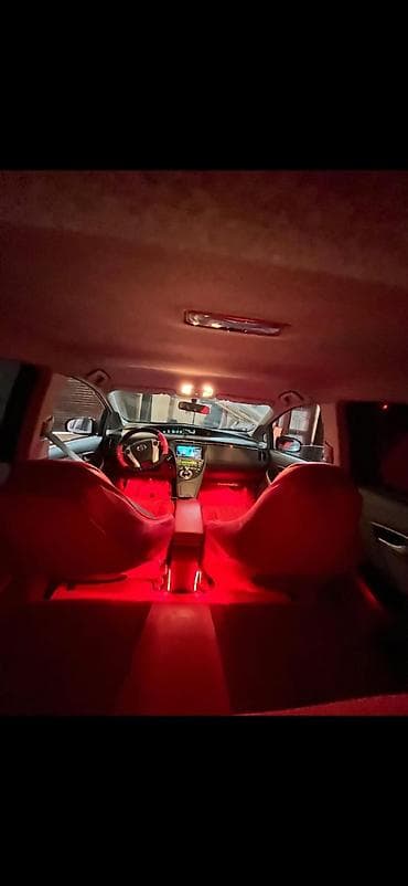 Aksesuarlar və tüninq: Toyota Prius: 1.8 l | 2011 il Hetçbek — 10