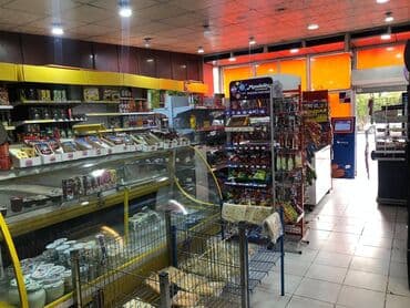 купить магазин в баку: Yasamalda 70kv sahesi olan market ayi 2000azn icareye verilir.basqa — 1