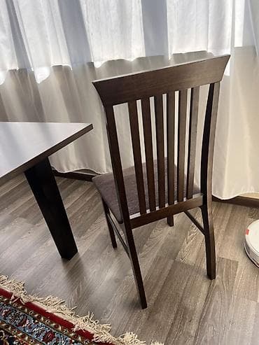 Taxta yemək otağı stulu - Material: möhkəm QOZ ağac karkas, tünd — 2