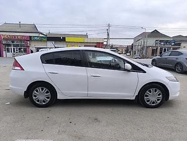 usax masini: Honda Insight: 1.3 l | 2010 il Hetçbek — 2